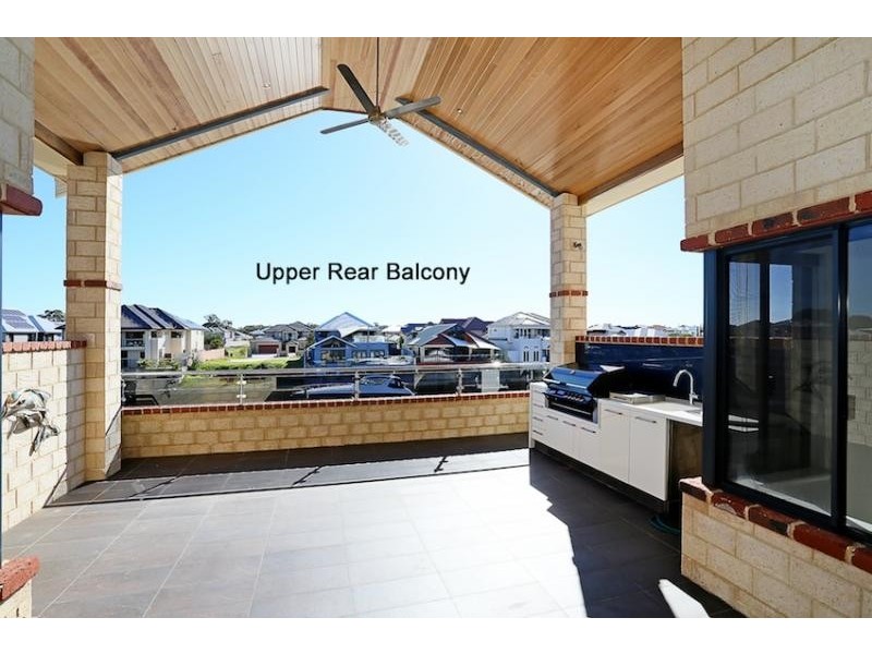 43 Leisure Way, Halls Head WA 6210