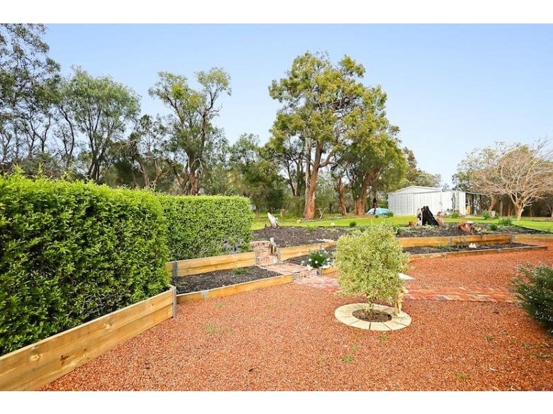 442 Mulga Drive, Parklands WA 6180