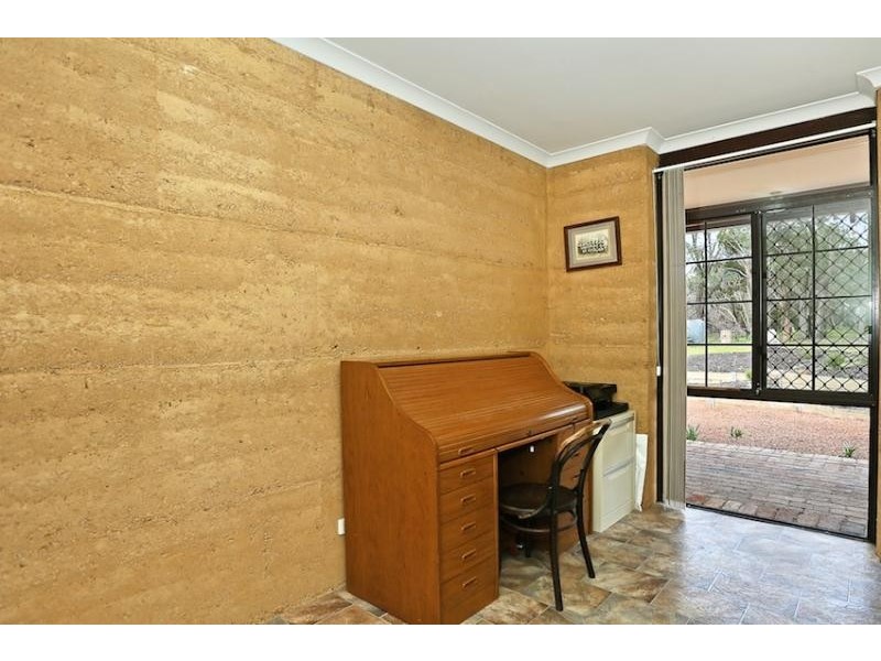 442 Mulga Drive, Parklands WA 6180