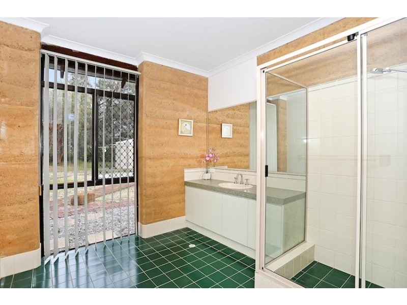 442 Mulga Drive, Parklands WA 6180