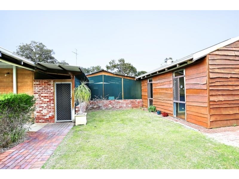 442 Mulga Drive, Parklands WA 6180