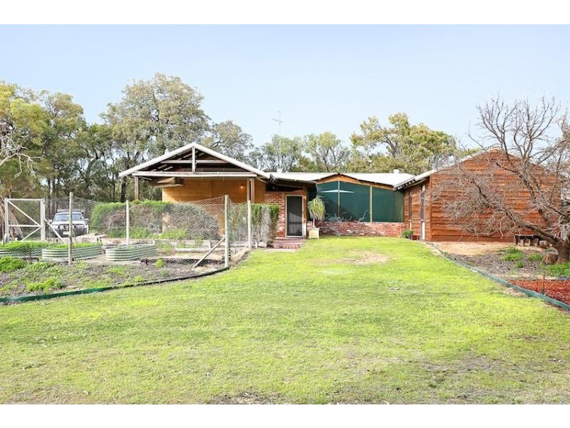 442 Mulga Drive, Parklands WA 6180