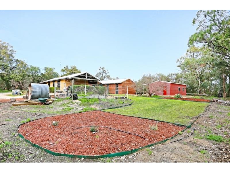 442 Mulga Drive, Parklands WA 6180