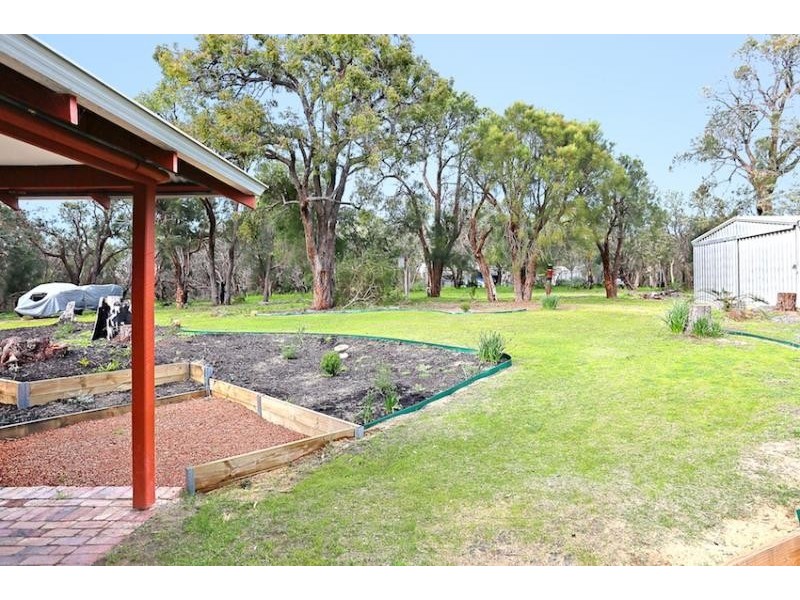 442 Mulga Drive, Parklands WA 6180