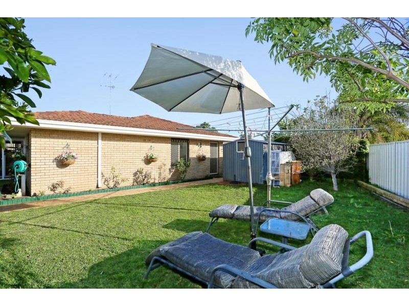 13 Mekong Way, Greenfields WA 6210