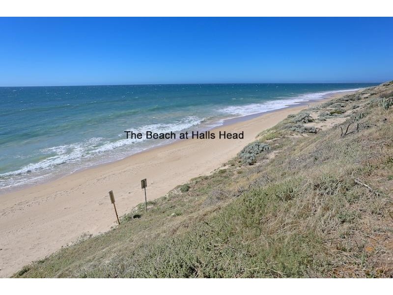 4 Jennerae Bend, Halls Head WA 6210