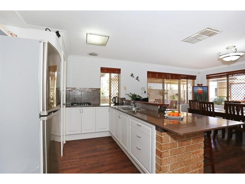 97 Murdoch Drive, Greenfields WA 6210