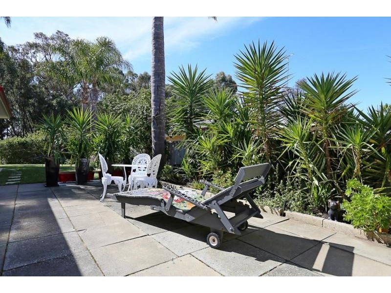 97 Murdoch Drive, Greenfields WA 6210