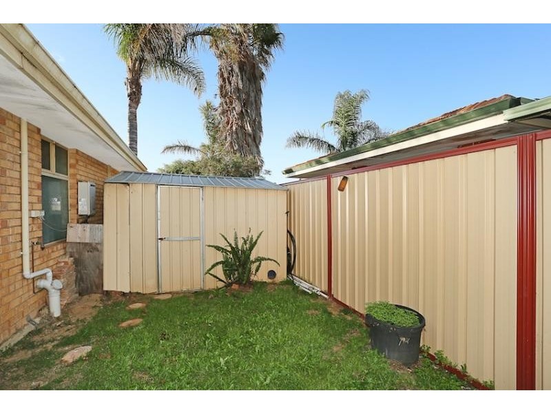 61 Sunningdale Chase, Meadow Springs WA 6210