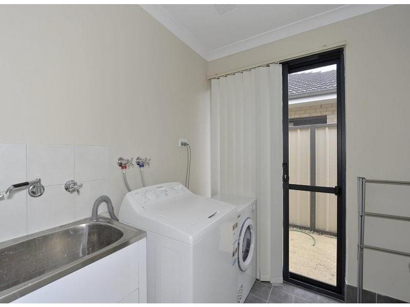 43/27 Meadow Springs Drive, Meadow Springs WA 6210