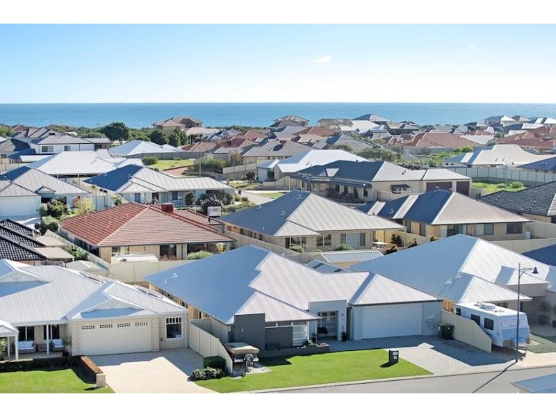 3 Harvest Chase, Madora Bay WA 6210