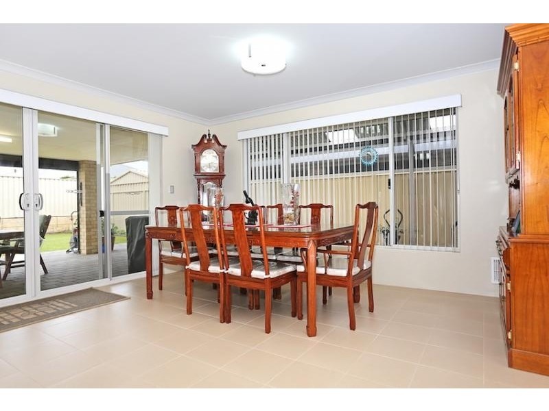 3 Harvest Chase, Madora Bay WA 6210
