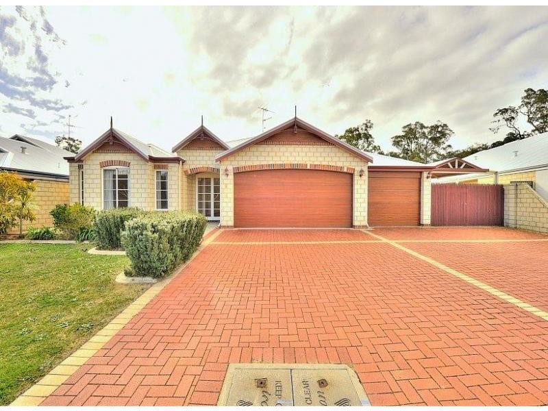 33 Cervantes Drive, Erskine WA 6210