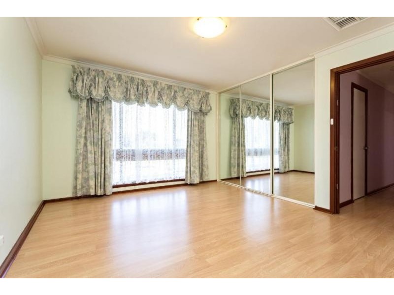 1 Nairn Road, Coodanup WA 6210