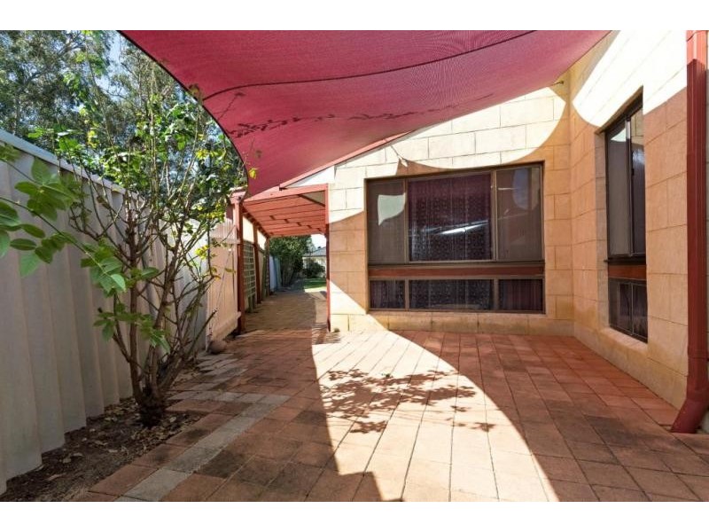 1 Nairn Road, Coodanup WA 6210