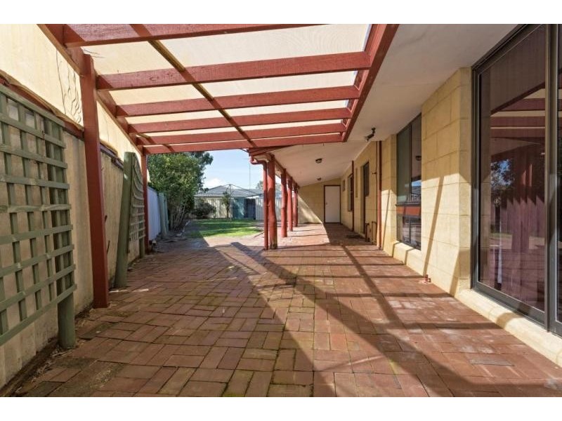1 Nairn Road, Coodanup WA 6210