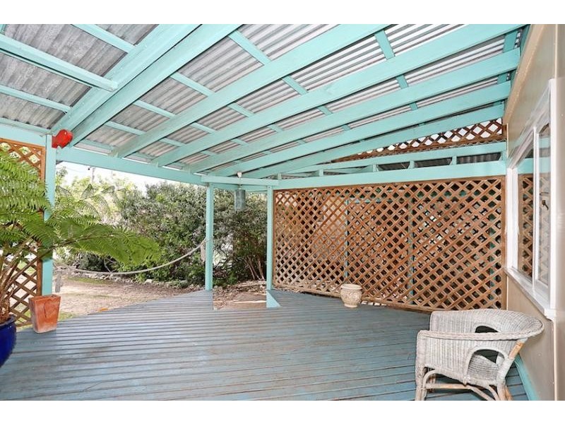 16 Albion Road, Madora Bay WA 6210