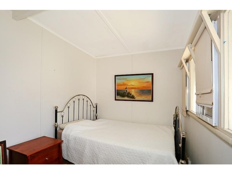 16 Albion Road, Madora Bay WA 6210