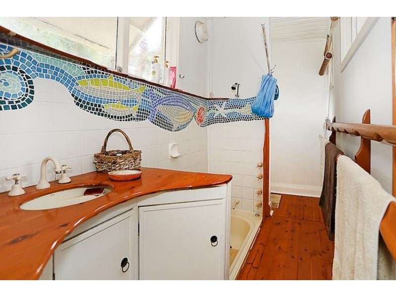 16 Albion Road, Madora Bay WA 6210