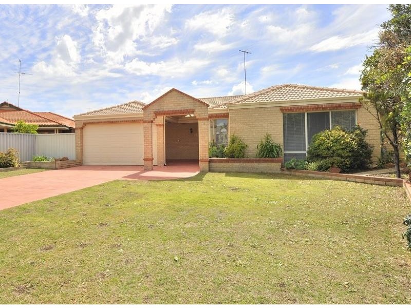 14 Cuvier Place, San Remo WA 6210