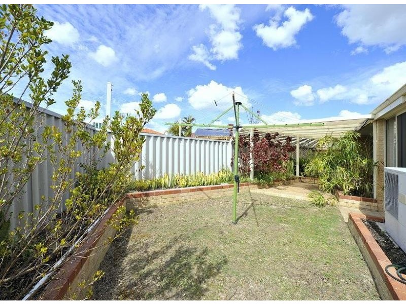 14 Cuvier Place, San Remo WA 6210