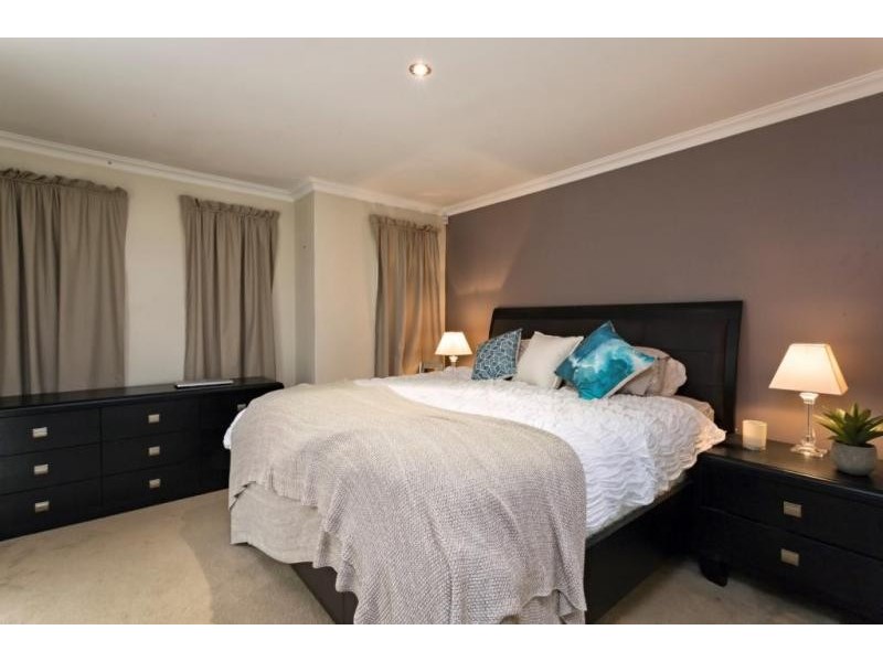 115 Challenger Road, Madora Bay WA 6210