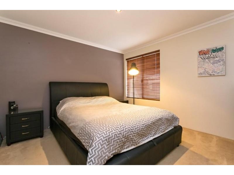 115 Challenger Road, Madora Bay WA 6210