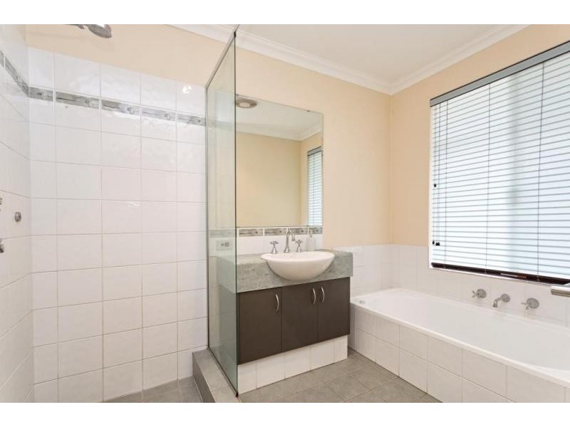 115 Challenger Road, Madora Bay WA 6210