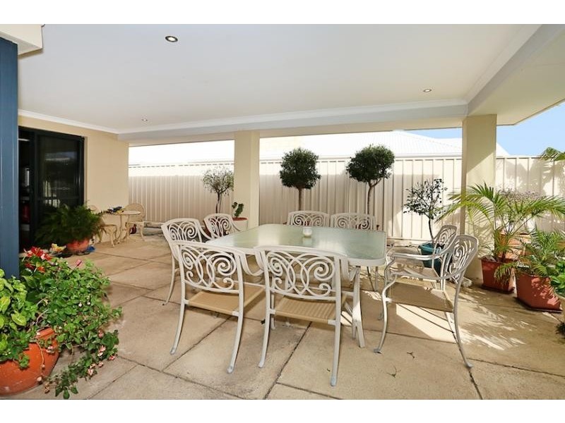 21 Abercrombie Rise, Madora Bay WA 6210