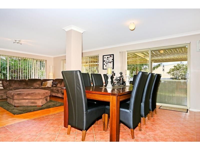 15 Brighton Place, Greenfields WA 6210