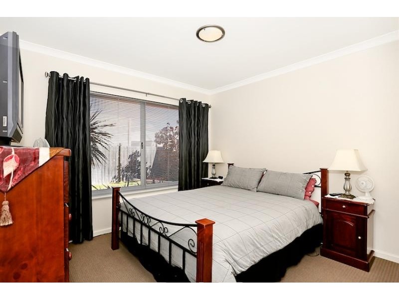23 Pacifica Way, Dudley Park WA 6210