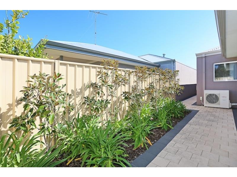 6 Cujong Road, Falcon WA 6210