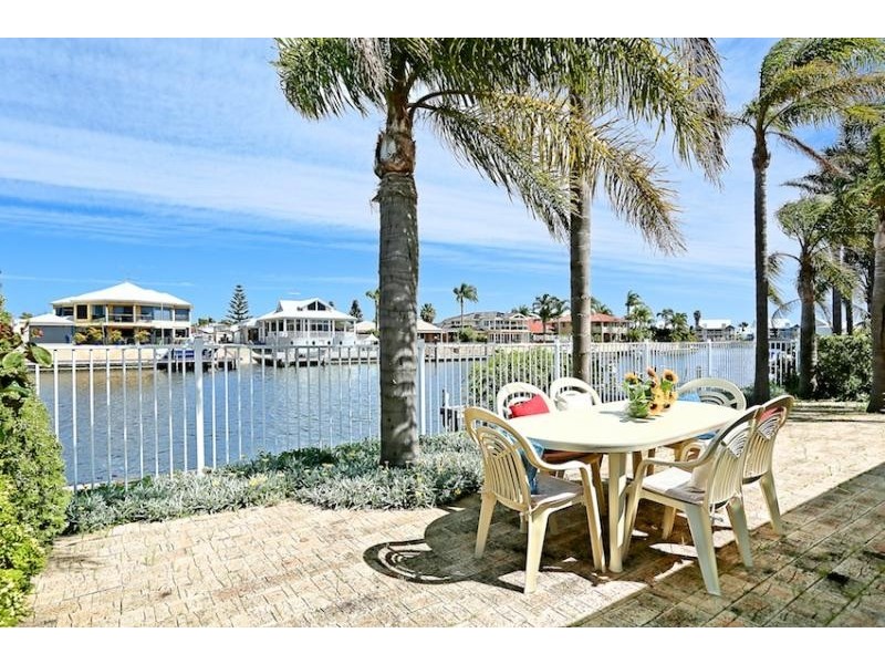 14 Ashburton Close, Dudley Park WA 6210