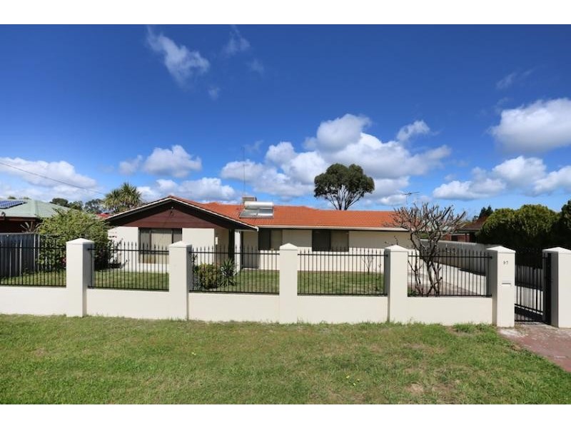 97 Boundary Road, Dudley Park WA 6210