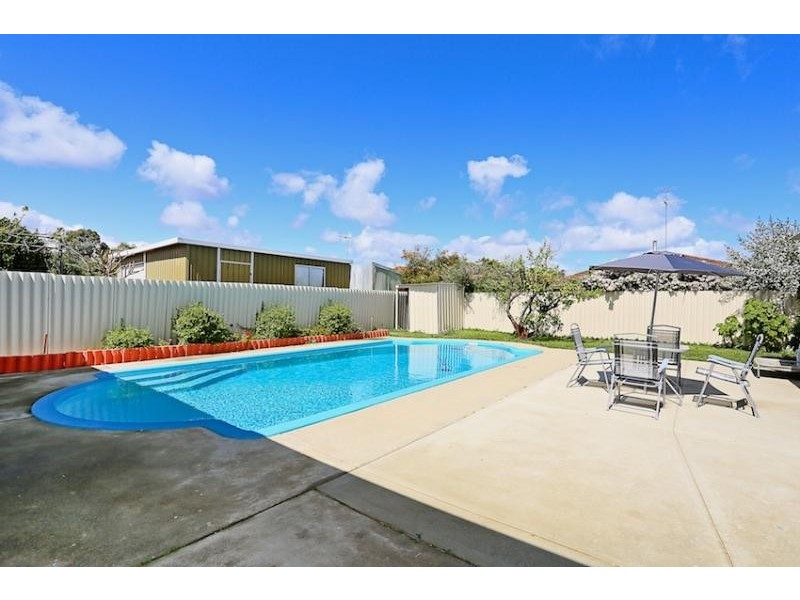 97 Boundary Road, Dudley Park WA 6210