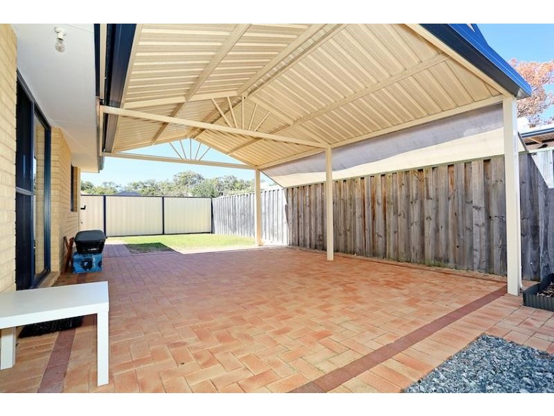 94 Oakleigh Drive, Erskine WA 6210