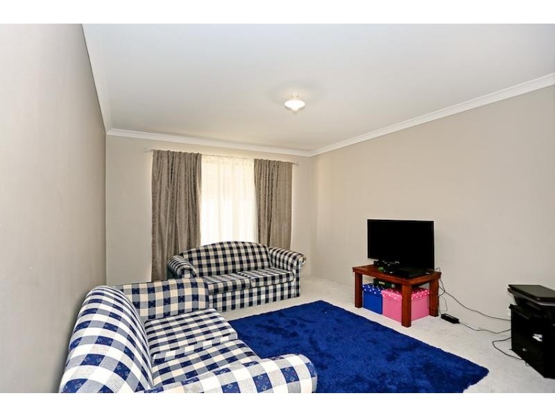 94 Oakleigh Drive, Erskine WA 6210