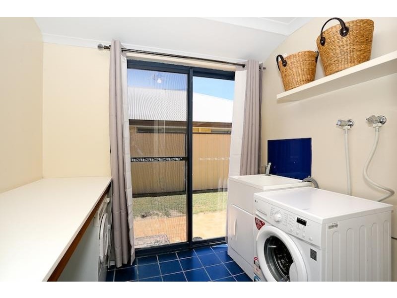 94 Oakleigh Drive, Erskine WA 6210