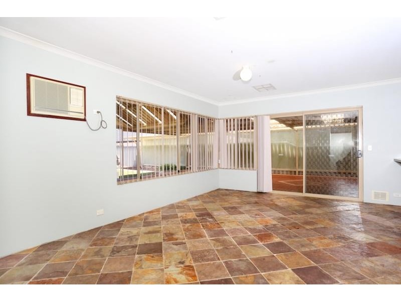 25 Morfitt Street, Mandurah WA 6210