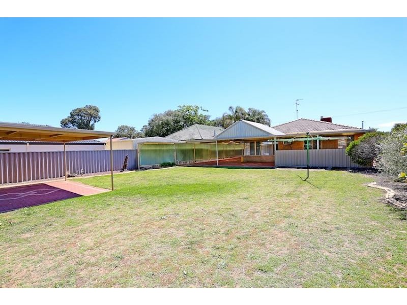 25 Morfitt Street, Mandurah WA 6210