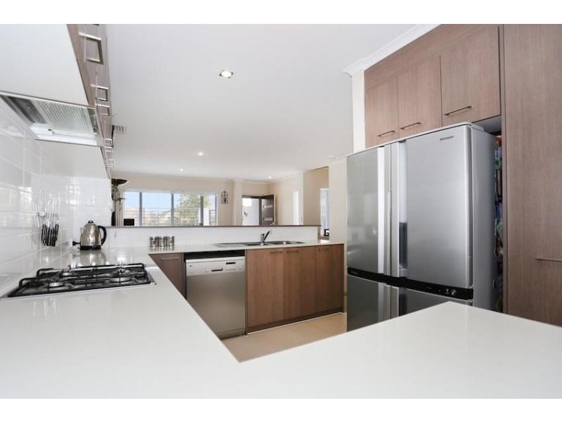 28/5 Bower Drive, Erskine WA 6210