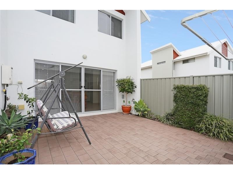 28/5 Bower Drive, Erskine WA 6210