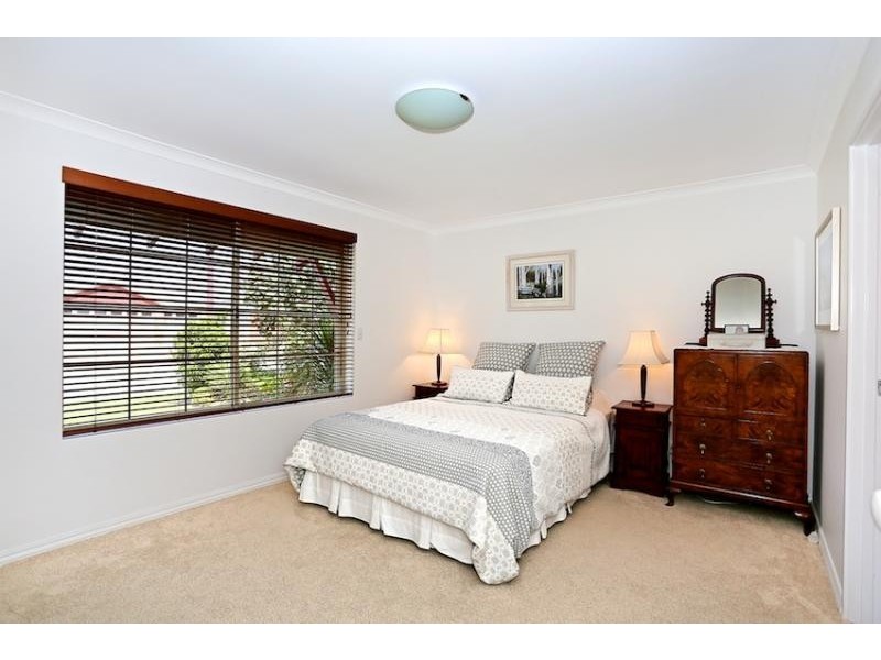 26 Suncrest Meander, Meadow Springs WA 6210
