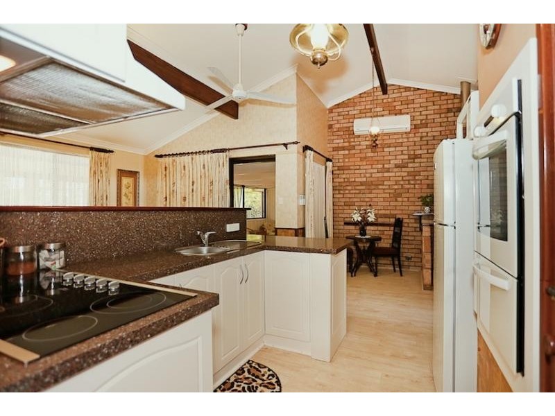 10 Doongin Road, Greenfields WA 6210