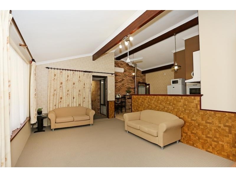 10 Doongin Road, Greenfields WA 6210