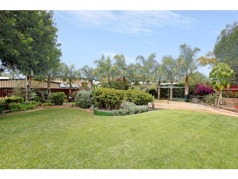 10 Doongin Road, Greenfields WA 6210