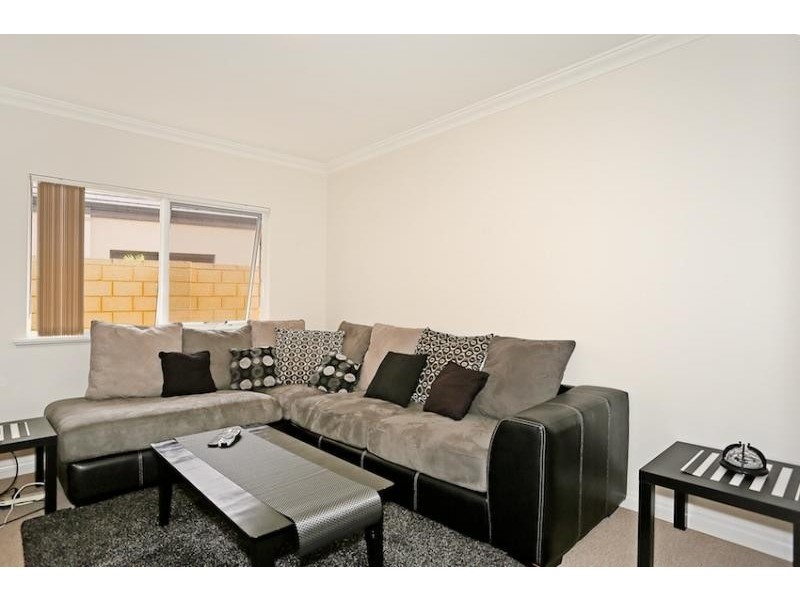 29 Fistina Ramble, Halls Head WA 6210