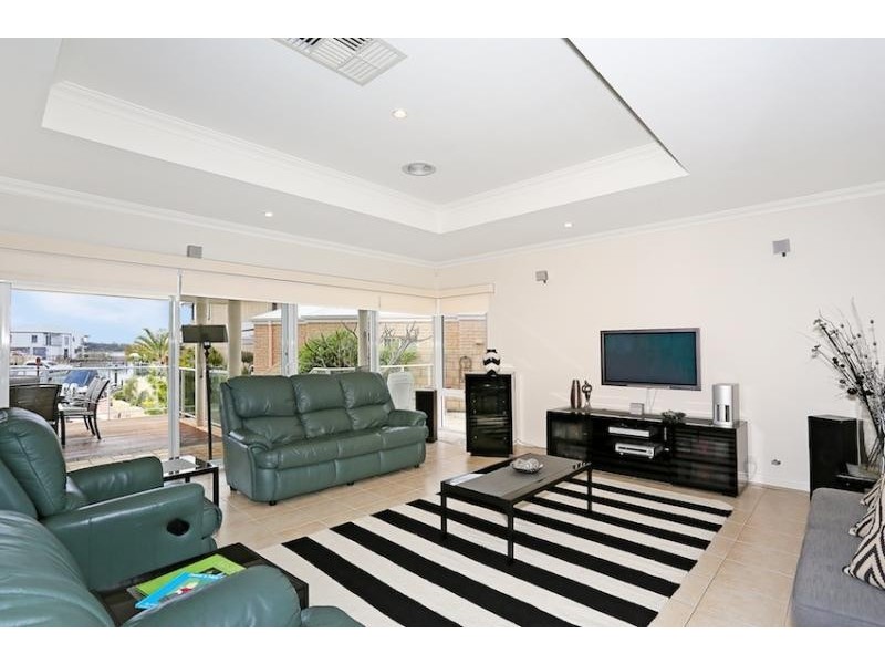 29 Fistina Ramble, Halls Head WA 6210