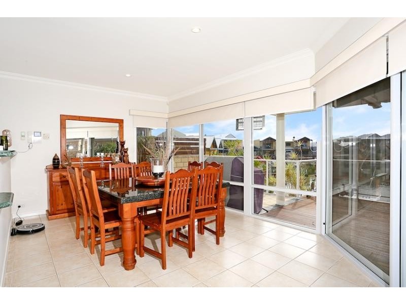 29 Fistina Ramble, Halls Head WA 6210