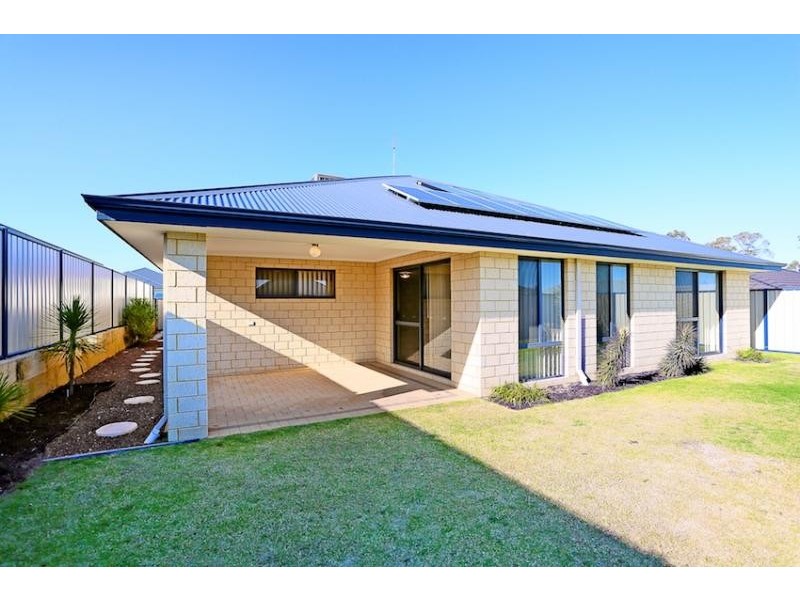 13 Newbridge Street, Meadow Springs WA 6210